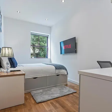 Apartament Centre 2br Modern Sleeps 8 Leeds (West Yorkshire)