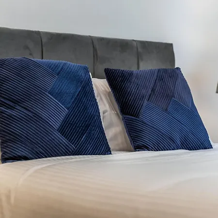 Apartment Modern Centre 2br - Sleep 8