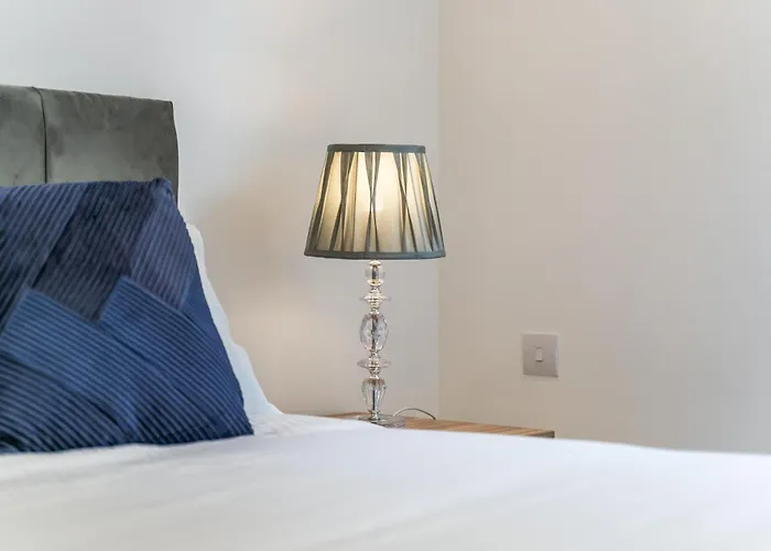 Apartament Modern Centre 2br - Sleep 8