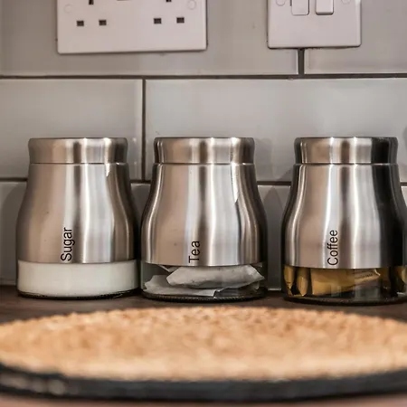 Modern Centre 2br - Sleep 8 * Leeds (West Yorkshire)